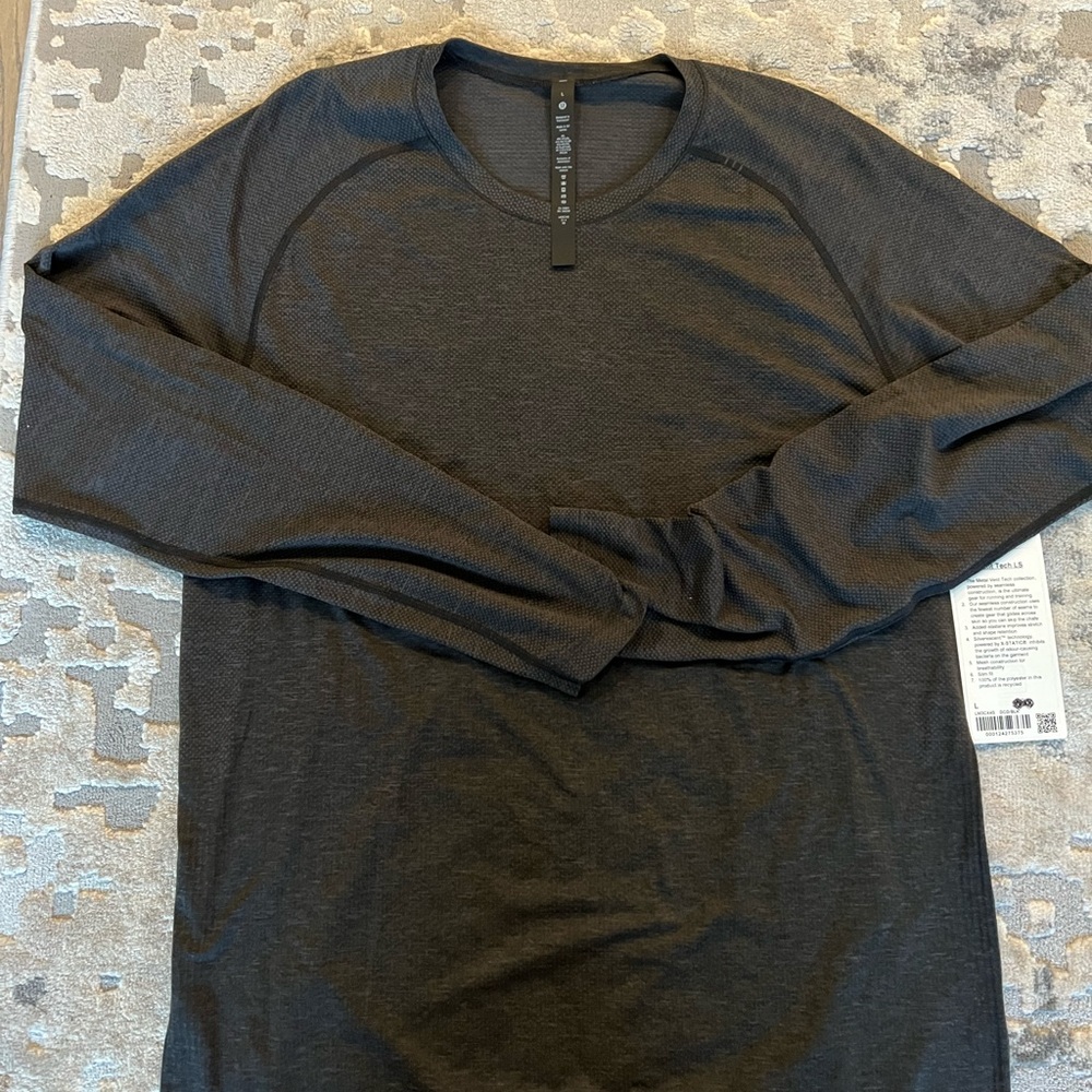 Lululemon Metal Vent Tech Shirt